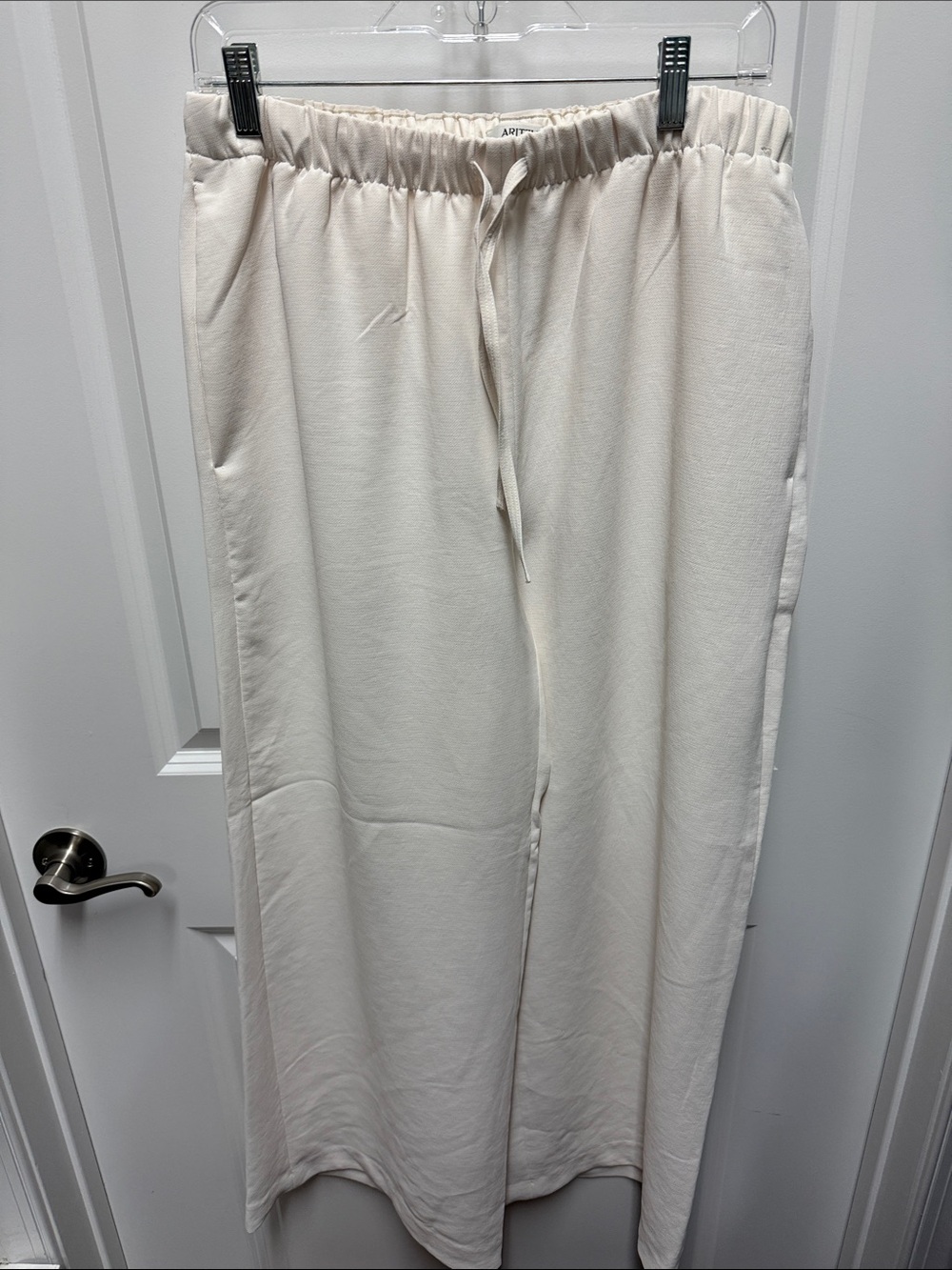 Women's Cream Aritzia Lodge Pant